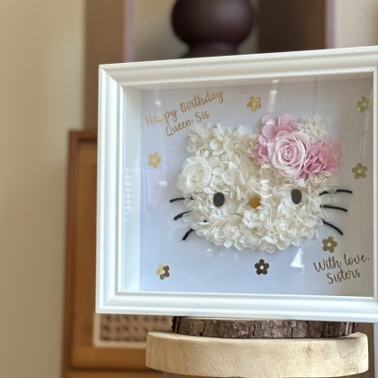 Kitty Preserved Flower Frame