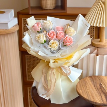 Maxine Soap Roses Bouquet