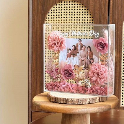 Harris Acrylic Box Frame